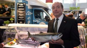 Cover photo for Seafood Expo Hooks Record Catch for U.S. Exporters