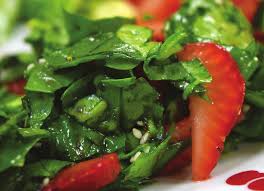 image of strawberry and spinach salad